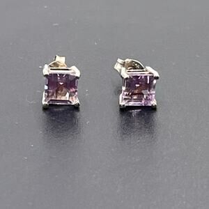 Chateau d’argent Canada Square AMETHYST Gem 925 Sterling Prong Set Stud Earrings